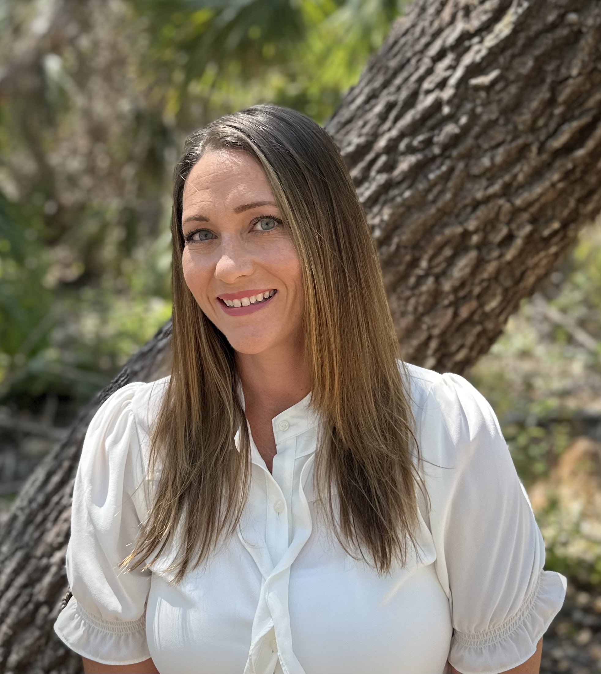 Amanda Burns Sarasota Addiction Professional. Bradenton Florida Addiction Counselor working at SAS providing IOP, DNT, and PHP treatment options